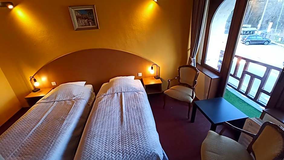 Hotel Le Chalet
