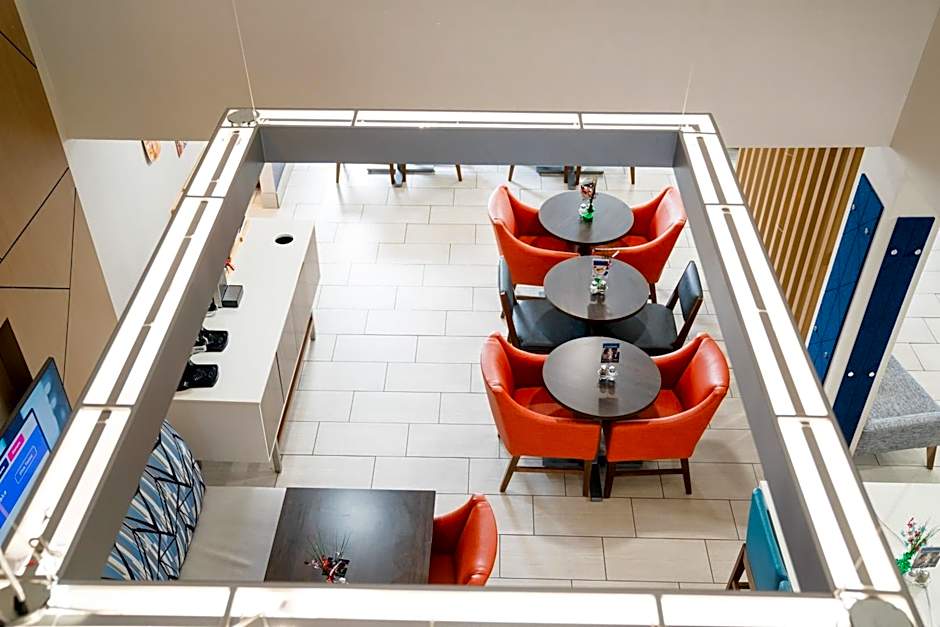 Holiday Inn Express Hotel & Suites Knoxville-North-I-75 Exit 112 By IHG