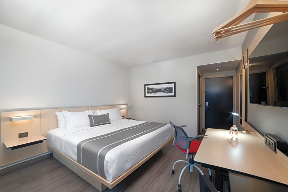 City Express Plus by Marriott Ciudad de México Insurgentes Sur