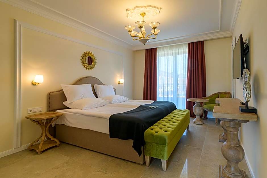 Villas for 4 or 6 Adults in Therma Village - SPA Mineral Pool & All inclusive & Free Parking