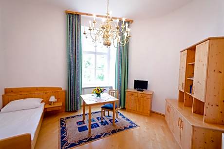 Single Room with Bathroom