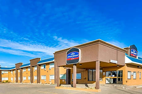 Howard Johnson by Wyndham Fort St. John