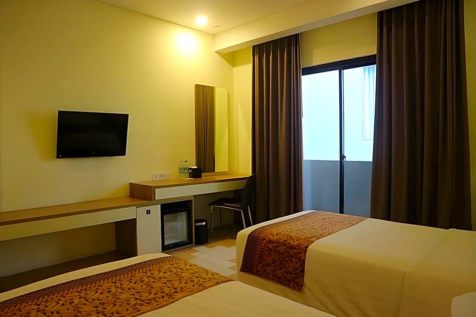 Golden Tulip Belitung