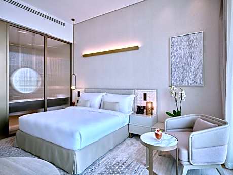 Deluxe King Room with Balcony - Furnished