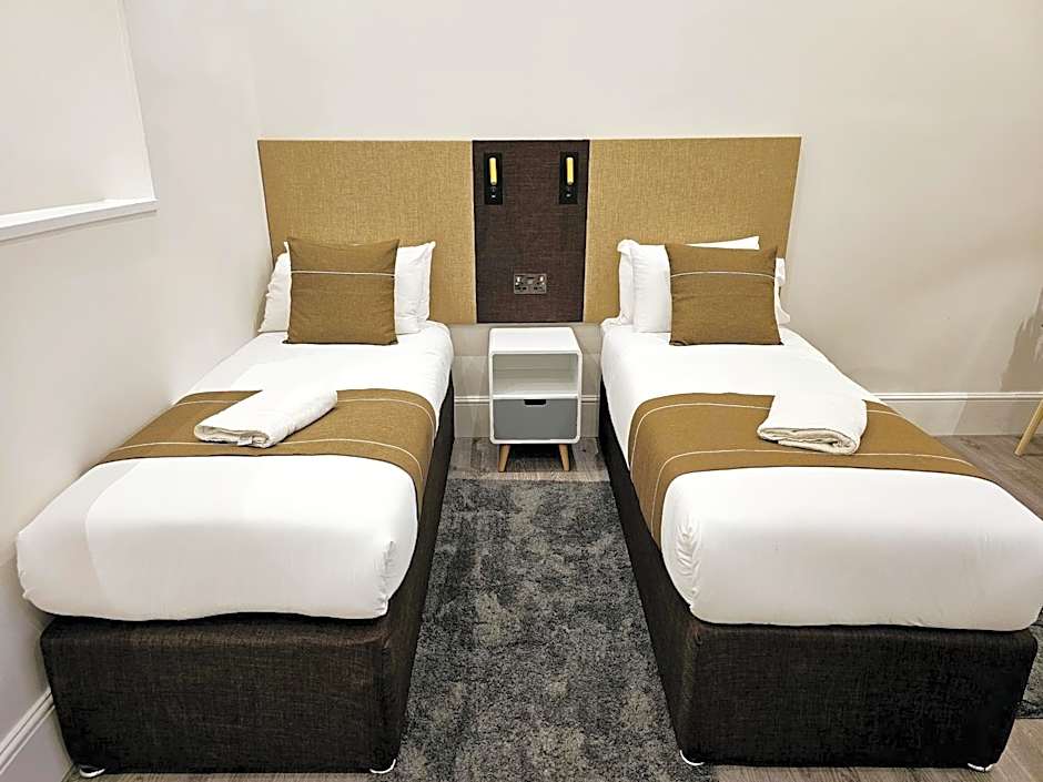 Hyde Park Superior Apartments