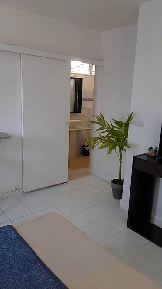 Studio de l'Anse Rouge Tartane