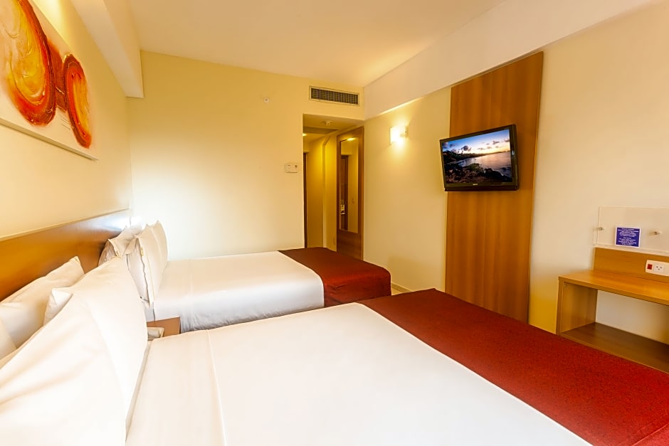 Praiamar Express Hotel