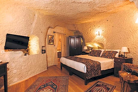 Deluxe Double Room with Bath