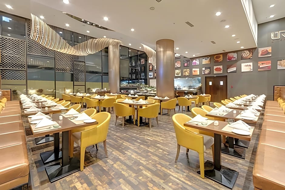 Holiday Inn Kolkata Airport By IHG