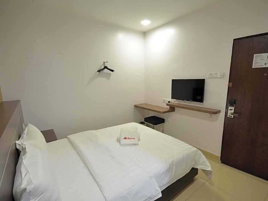 Ast Hotel