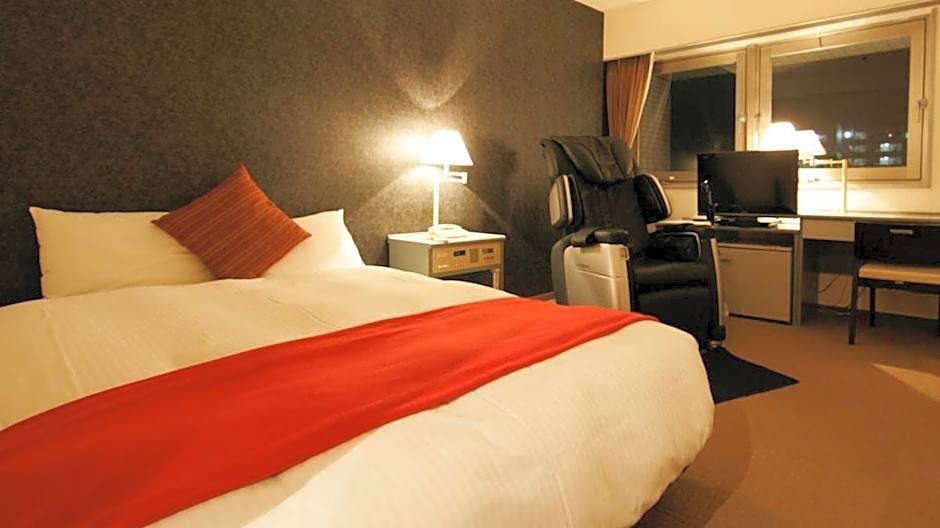 Green Rich Hotel Nishitetsu Ohashi Ekimae