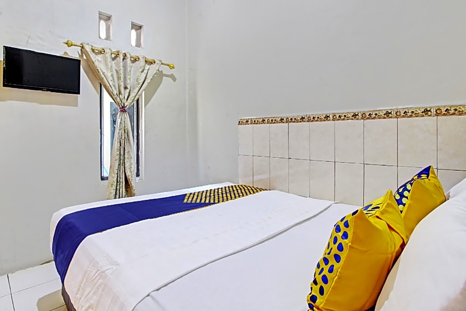 SPOT ON 92732 Bagus Jaya Hotel