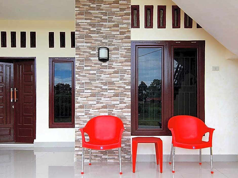 OYO 1694 Pariban Homestay