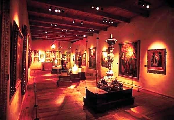 Parador-Museo Santa Maria
