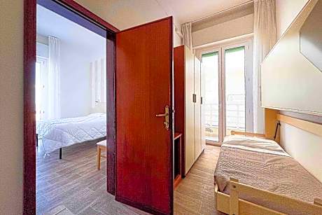 Quadruple Room with Sea View