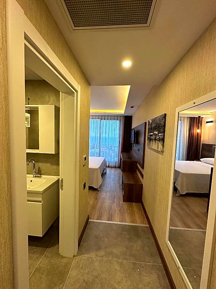 Erom Otel