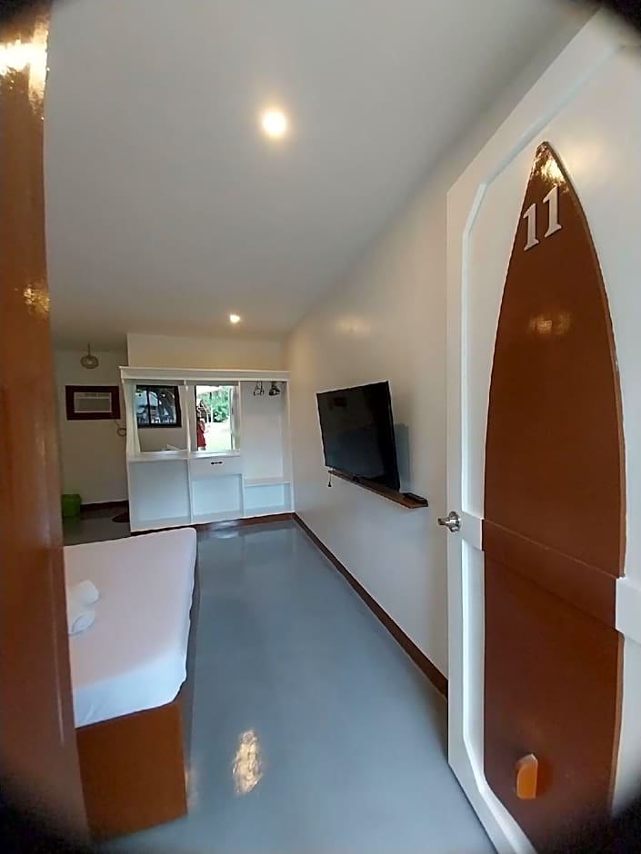 Loboc Nipa Hut Village