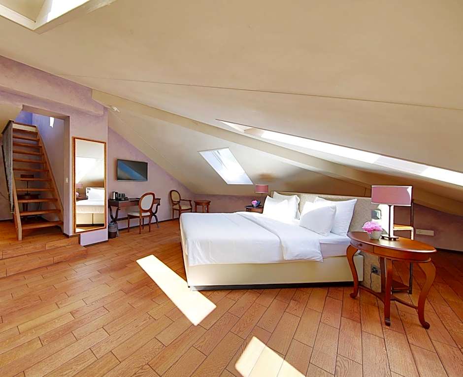 Boutique & Business Hotel La Tureta