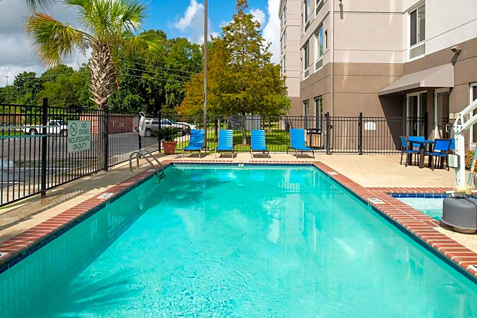 Hilton Garden Inn Baton Rouge Airport
