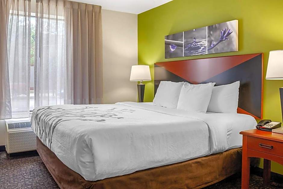 Sleep Inn & Suites Milwaukee Airport