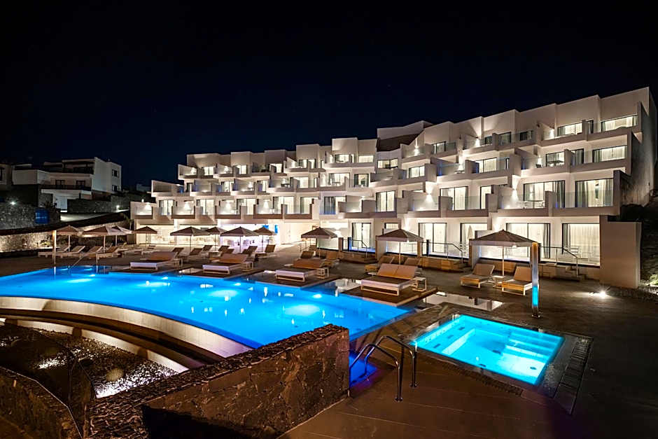 Royal Marina Suites Boutique Hotel