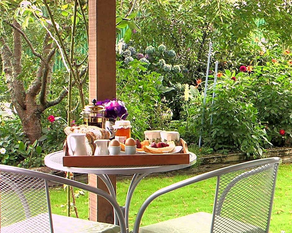 Annick House Bed and Breakfast