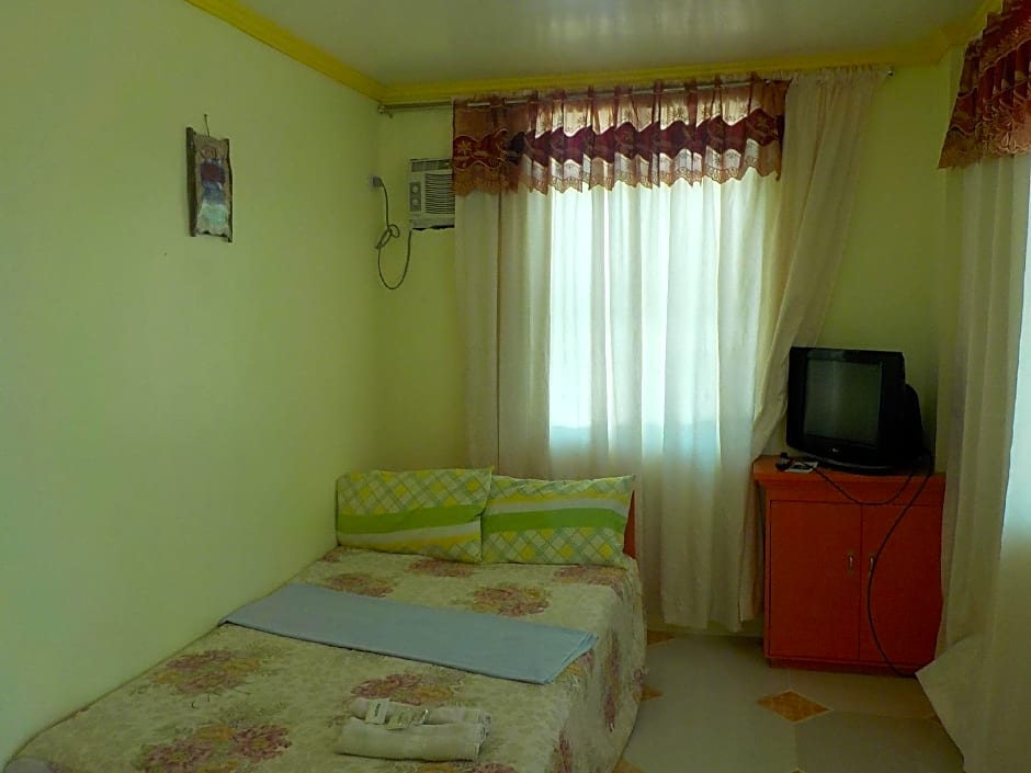 Aranas-Carillo Travellers Inn