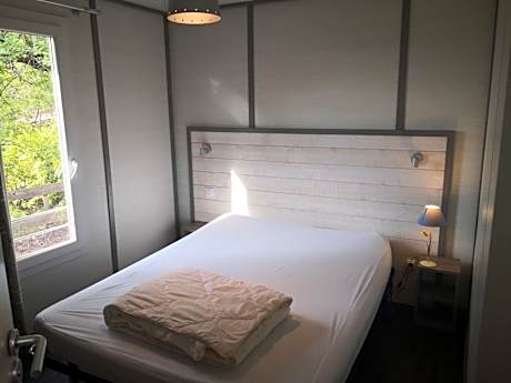 Prestige Three-Bedroom Chalet (6 Adults)