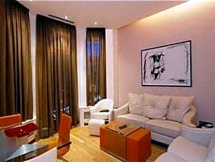 1-Bedroom Large Apartment