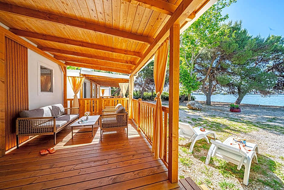 Mobile Homes Camp Perna - Adriatic Kampovi