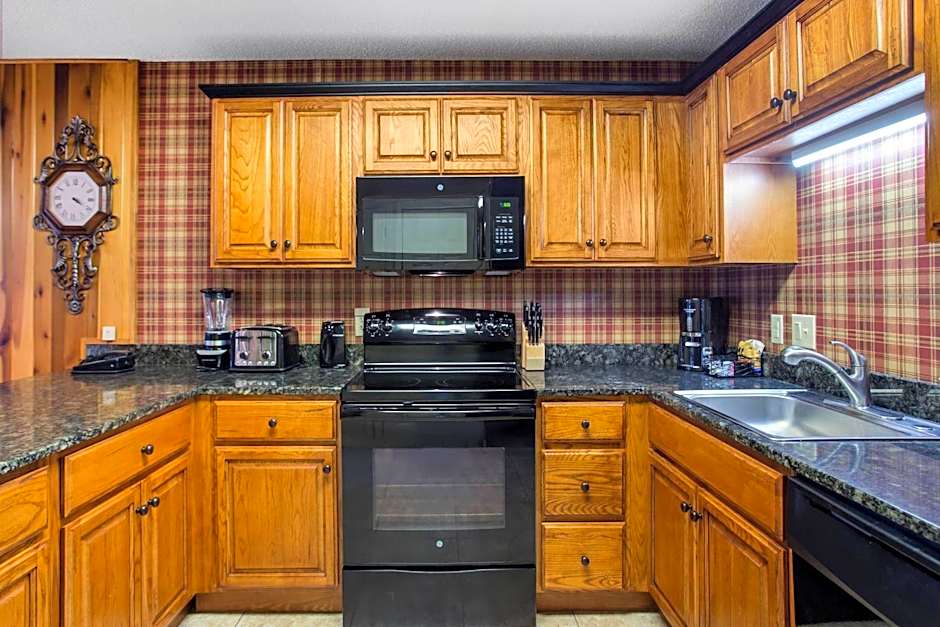 Bluegreen Vacations Blue Ridge Village, an Ascend Collection Resort