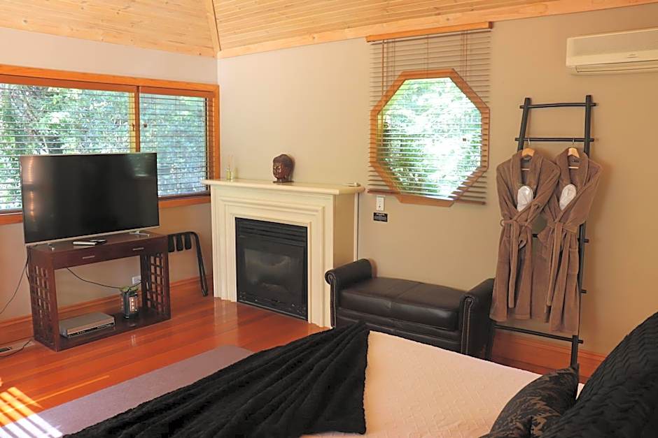 Linden Gardens Rainforest Retreat