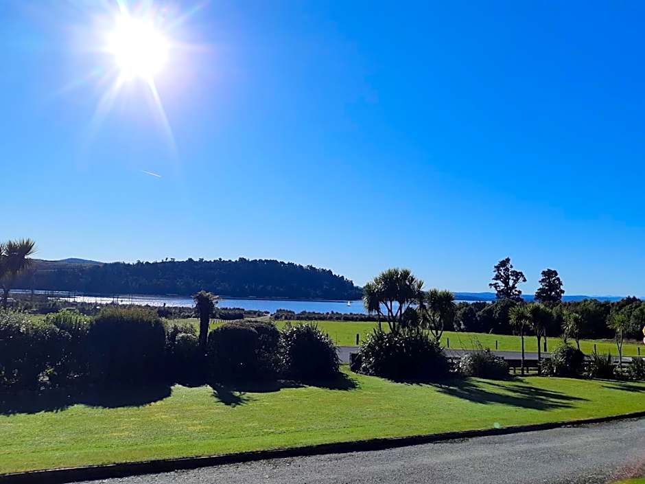 Lake Brunner Eco Lodge