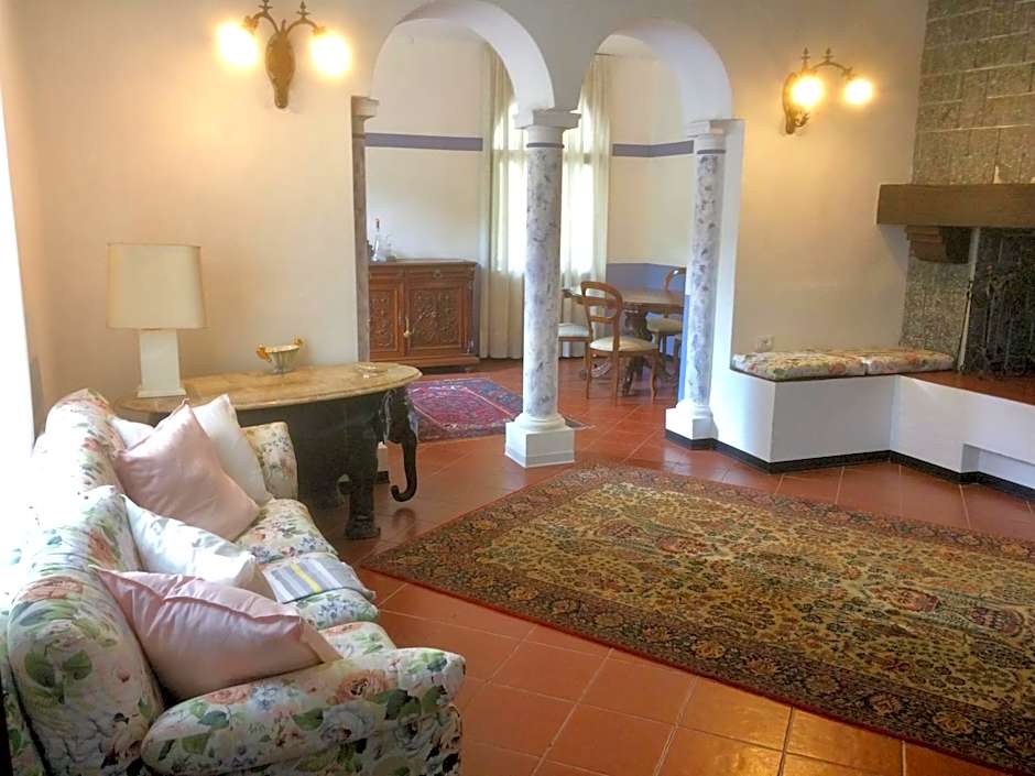 Villa Cesarina, Vallio Terme , Salo’