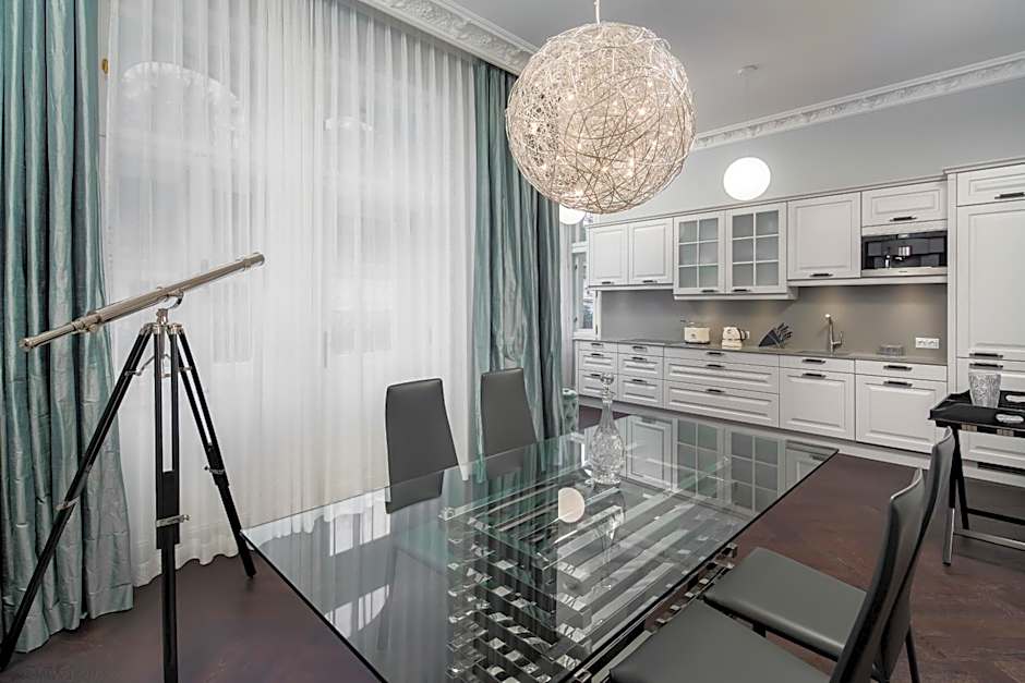 Rubin Luxury Apartments