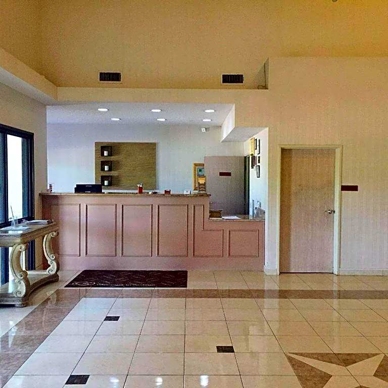 Quality Suites Abilene Mall Area