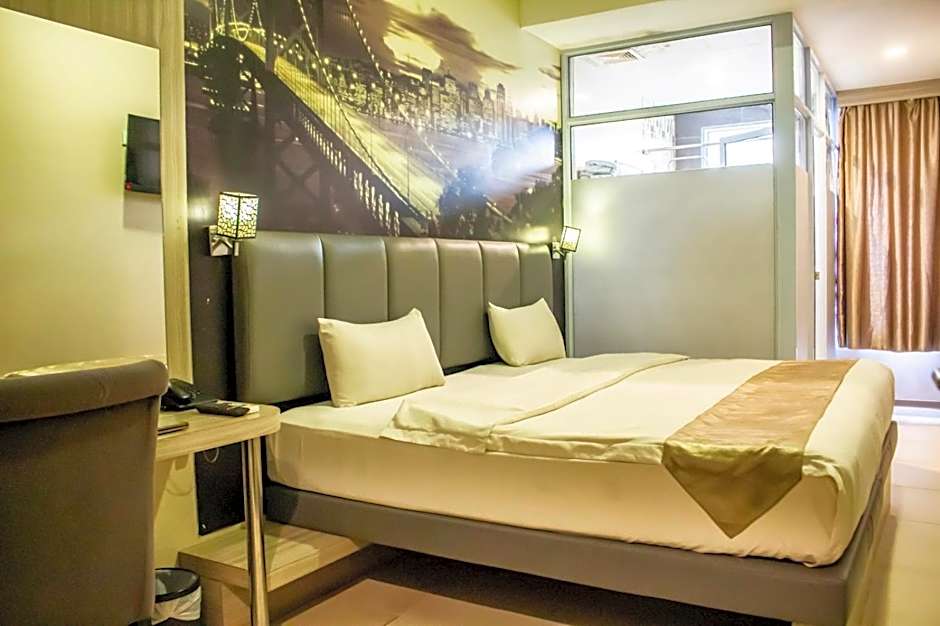 OS Hotel Tanjung Uncang