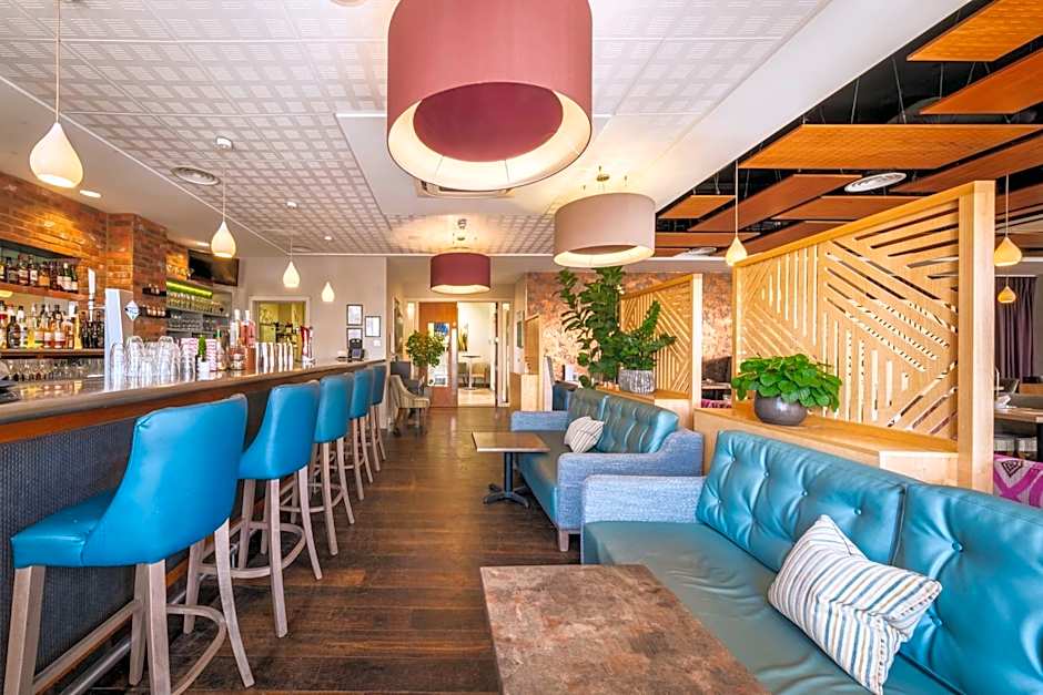 Wivenhoe House Hotel