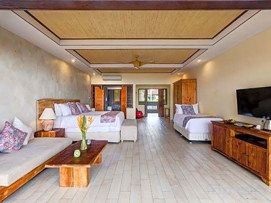 Bombora Medewi Wavelodge