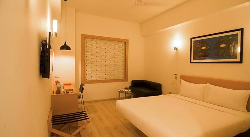 Red Fox by Lemon Tree Hotels, Sector 60, Gurugram