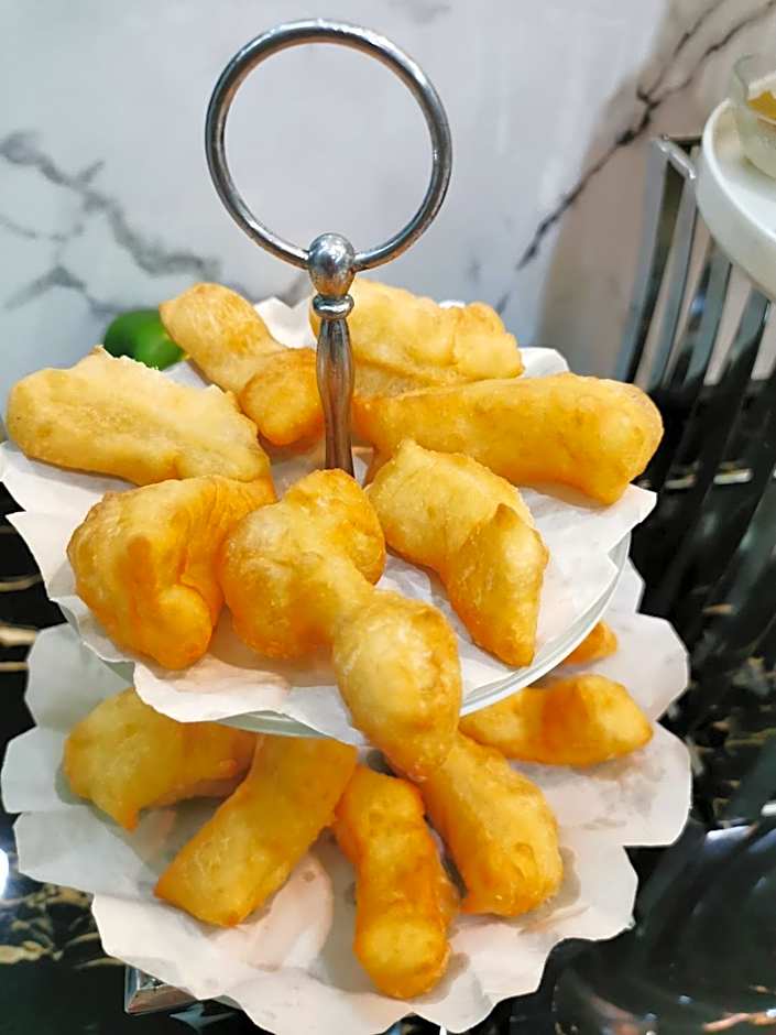 Morakot Twin Chumphon