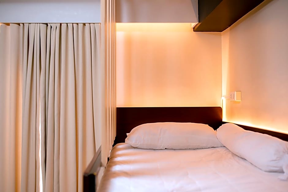 THE SUITE by The Hiltons