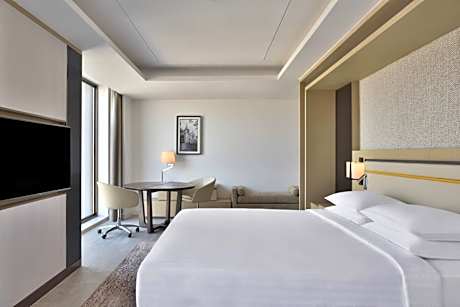 Executive Suite, 1 King