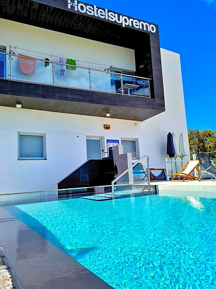 Hostel Supremo