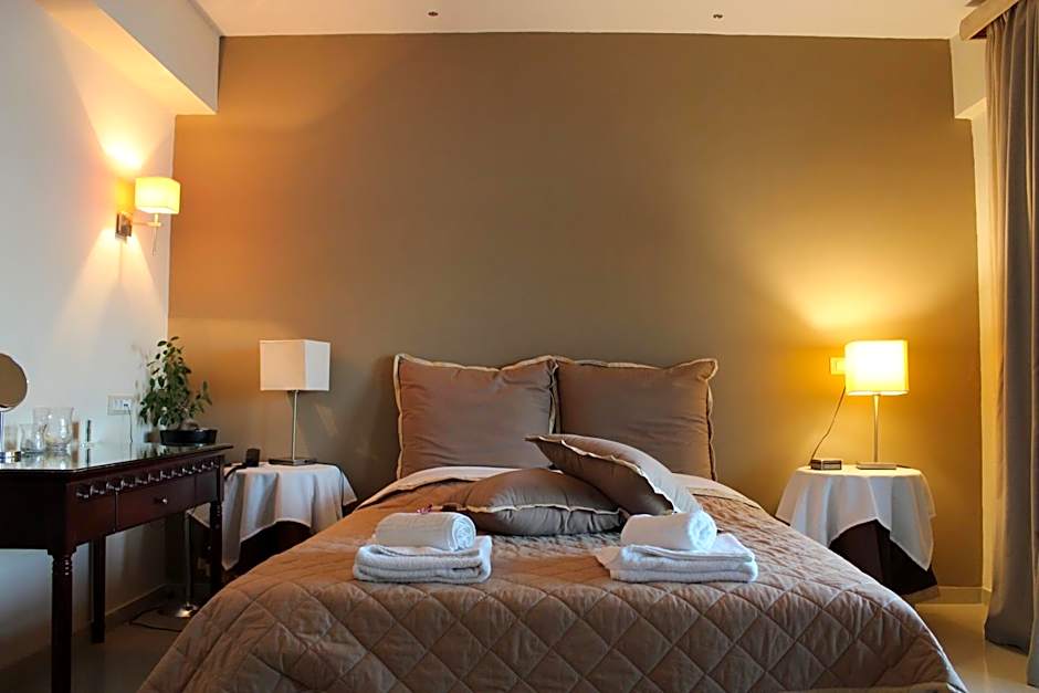 Photo 1 of 18 of Deluxe Suite, Sea View