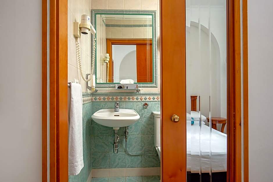 Hotel Emona Aquaeductus