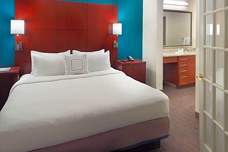 Residence Inn by Marriott Atlanta Airport North/Virginia Avenue
