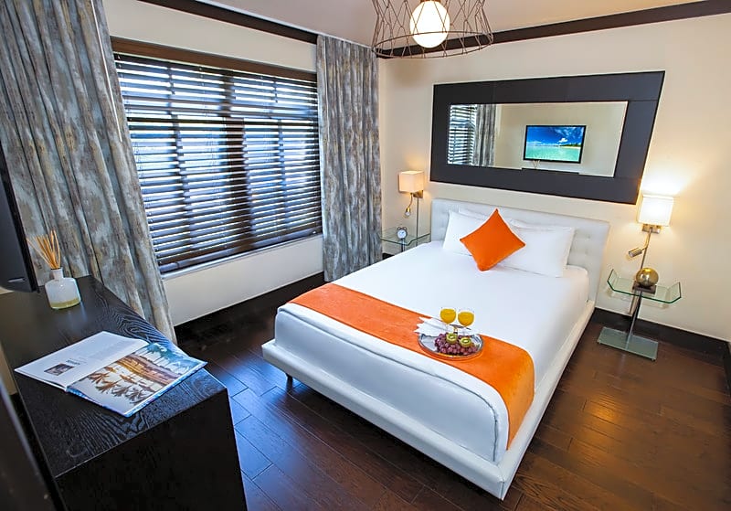 Lincoln Arms Suites