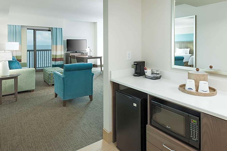 Hampton Inn & Suites by Hilton Carolina Beach Oceanfront