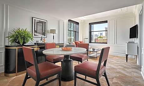 Suite, Multiple Beds, Accessible, Tower (1 Double Sofa Bed and 1 King Bed)